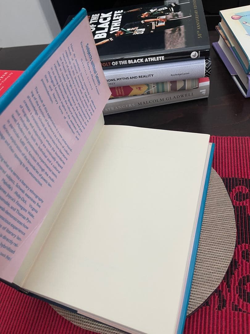 洋書 Subjects without Selves Gabriele Schwab