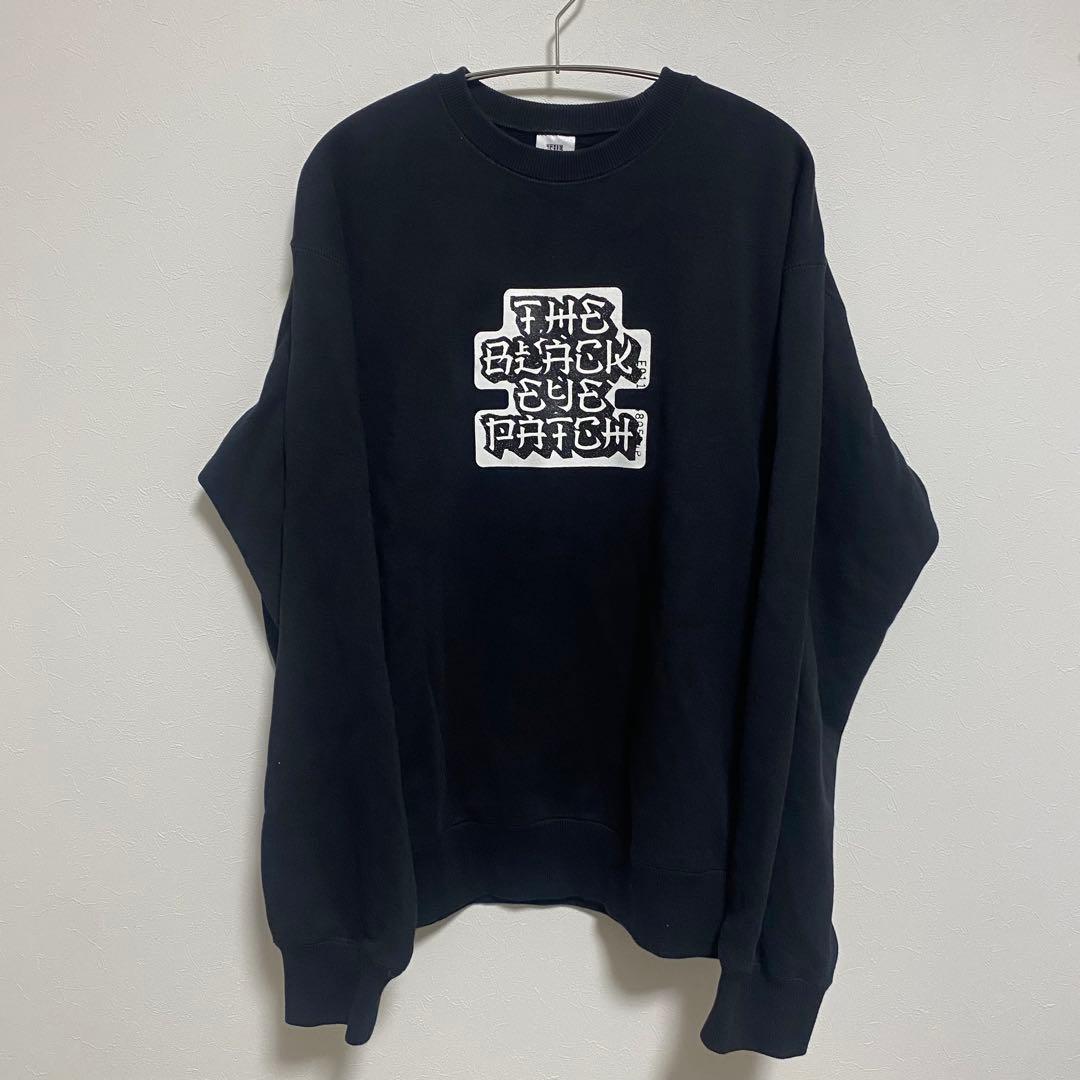 KANJI LABEL TYPEFACE CREW SWEAT BLACK M
