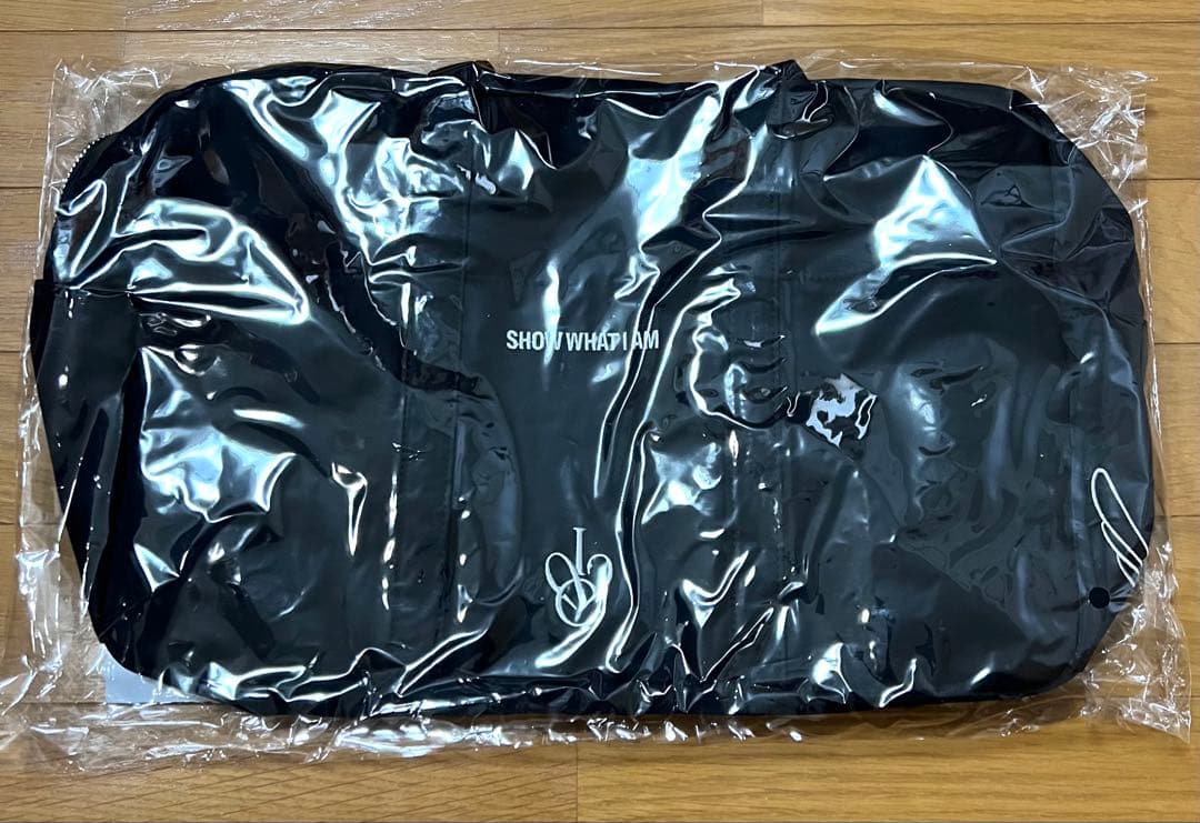 IVE show what i am ソウルコン ワルツ ダッフルバッグ - メルカリ