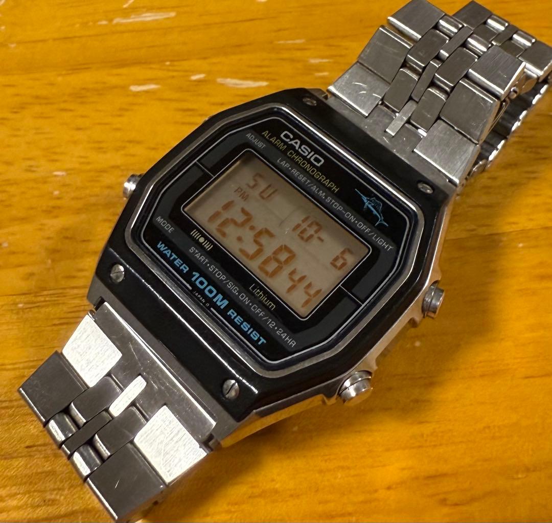 Special CASIO w450 カジキ 赤文字 時計 腕時計 - メルカリ