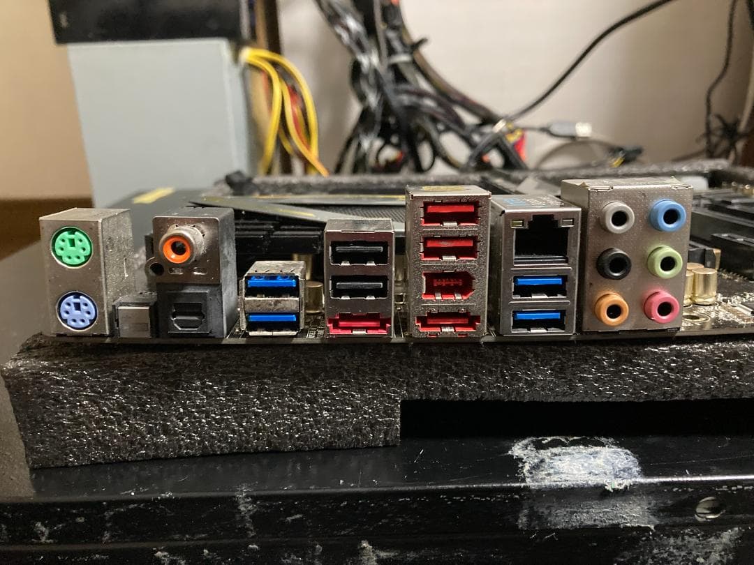 瑞*雫様 ASRock 990FX Extreme9 - メルカリ