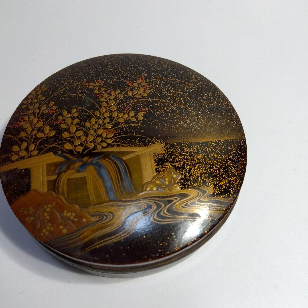 加賀蒔絵　漆器 　時代　蒔絵金銀蒔絵草花文香合　細密　箱入り 加賀蒔絵 漆器 時代 蒔絵金銀蒔絵草花文香合 細密 箱入り