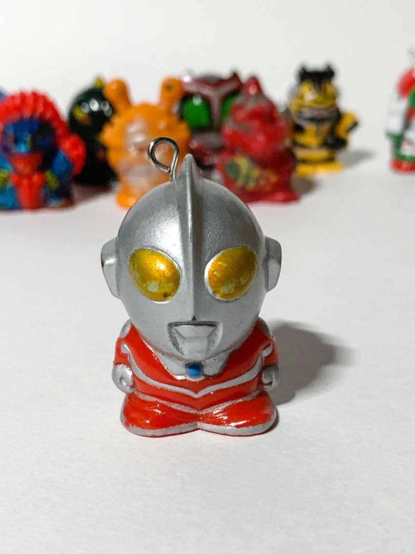 ウルトラマン 指人形 27体セット 一部仮面ライダー - メルカリ