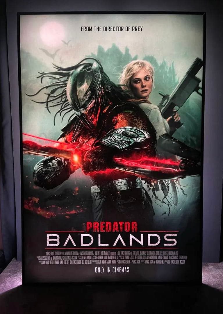 枚数限定*映画館用両面印刷ポスターINTL版:プレデター バッドランド