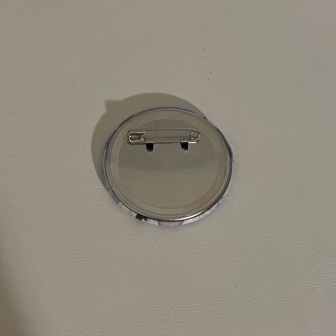 TWICE モモ 缶バッジ ポップアップストア - メルカリ