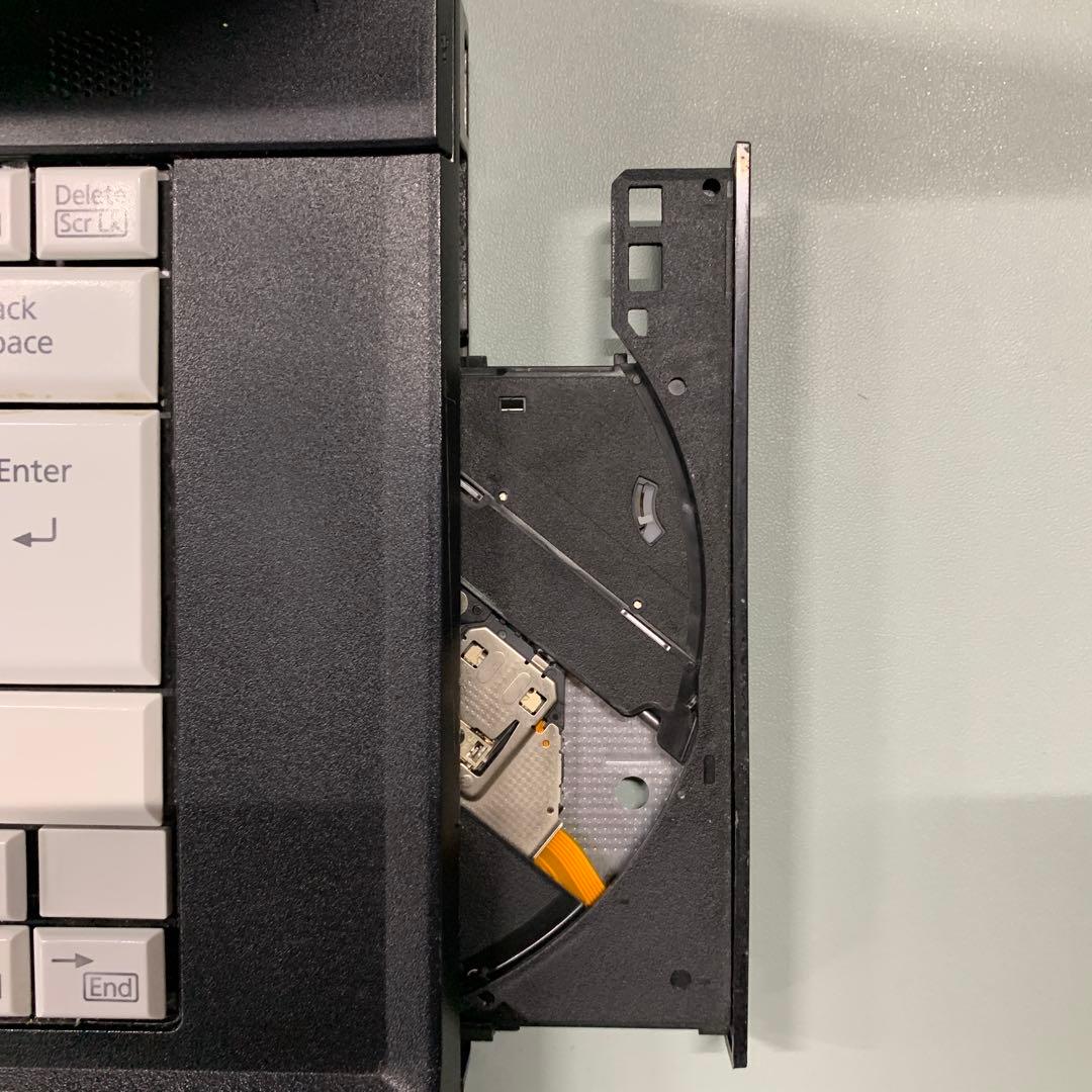 富士通 DVD付き 爆速SSD搭載 Windows11 ノートパソコン - メルカリ