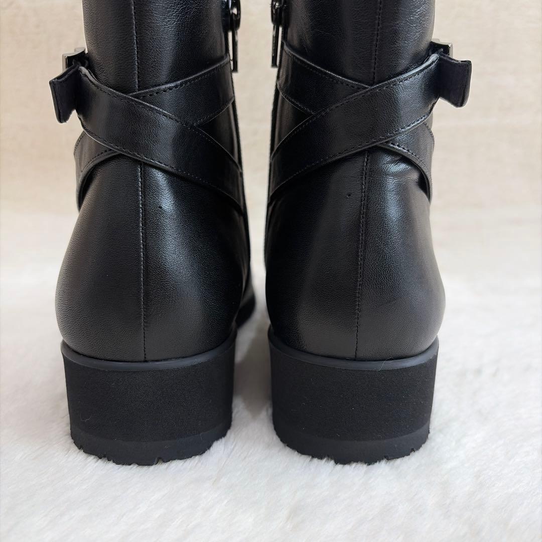 ペダラ】23.5 アシックス ショートブーツ クロスベルト 黒 サイド