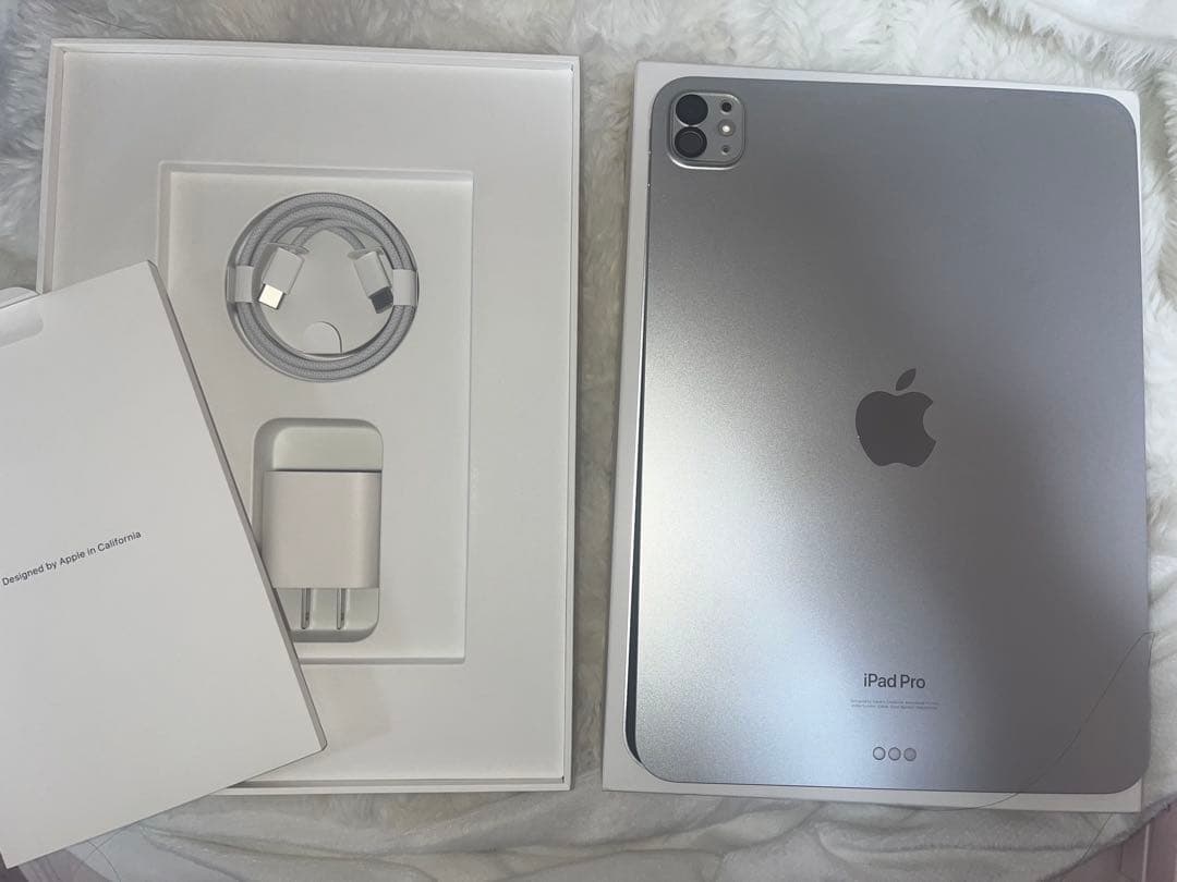 【即購入可】Apple iPad Pro シルバー 11インチ 本体 Amazon.com : Apple iPad Pro 2018 (11-inch, Wi-Fi, 256GB) - Silver