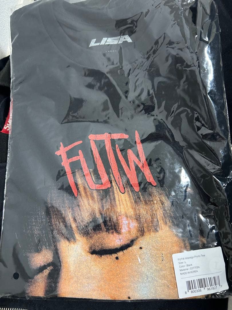BLACKPINK LISA FUTW ALTEREGO PHOTO TEE - メルカリ