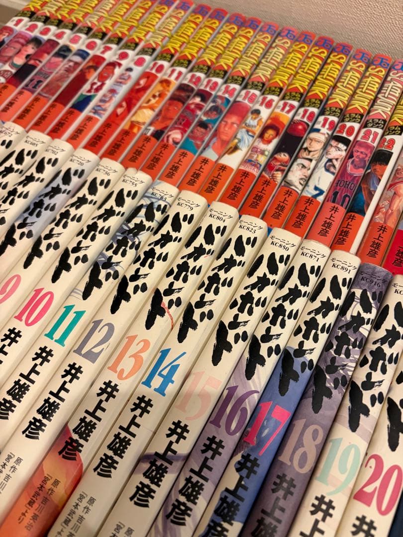 スラムダンク全巻・書籍・グッズ・ピンバッジ／バガボンド全巻・バッグ