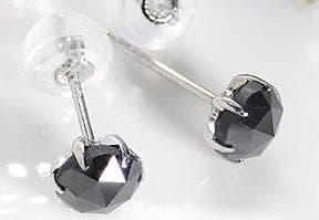 PT900ブラックダイヤモンドピアス1カラット(0.50ct×2)AAA