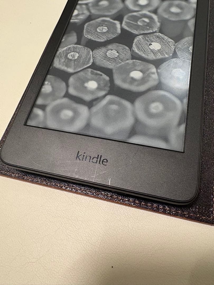Kindle 無印 11世代 16GB レザーケース ポップソケッツ付き