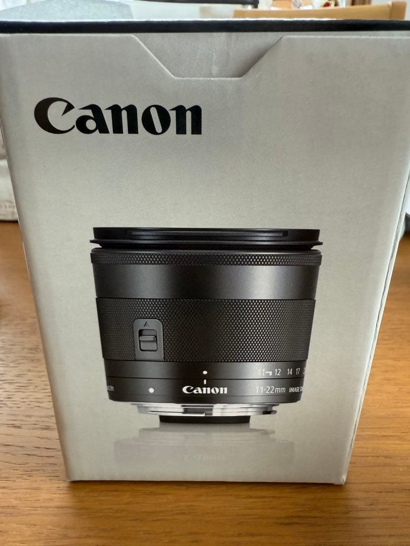 Canon EF-M 11-22mm f/4-5.6 IS STM 広角レンズ