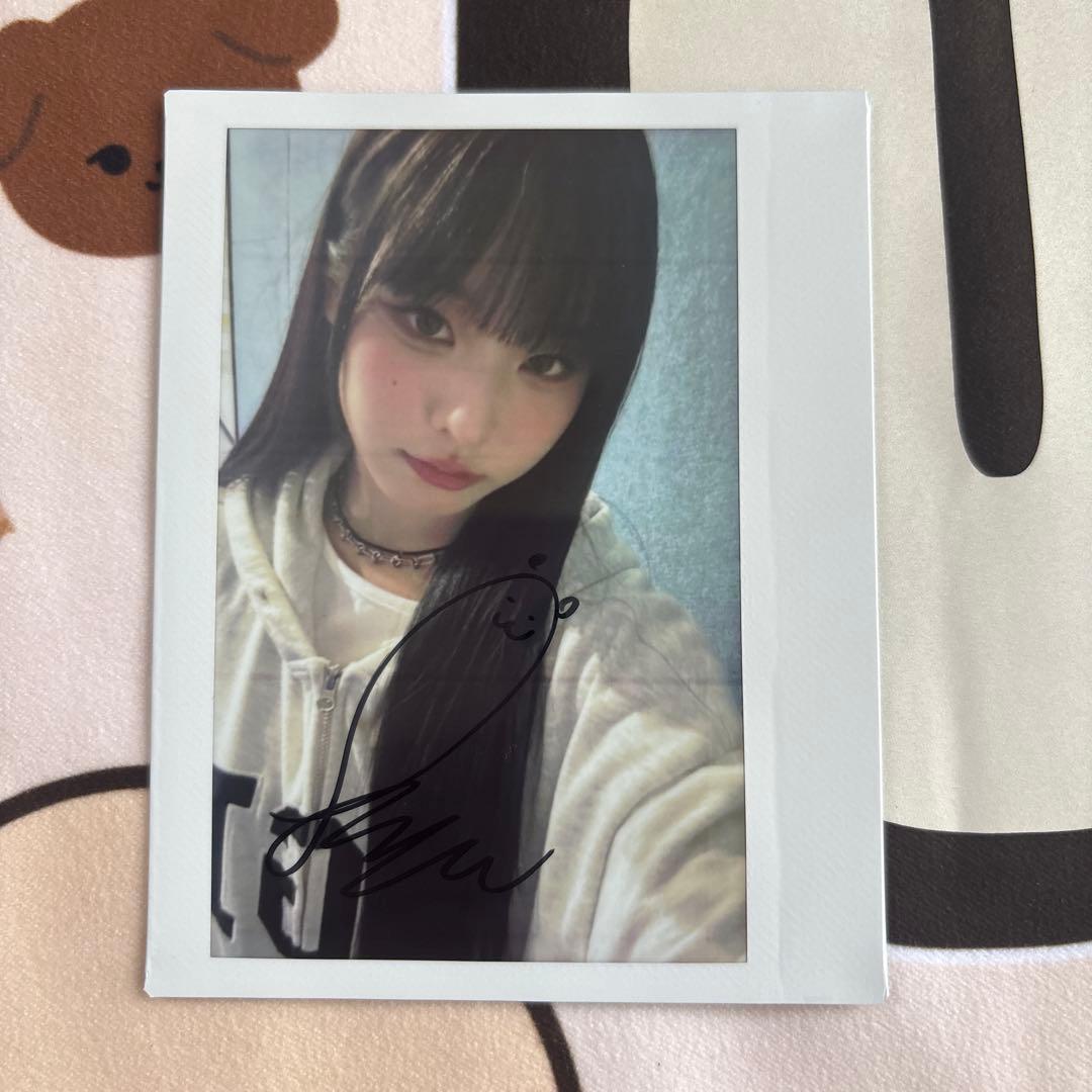 CLASS:y CLASSy ソニュ サイン入りポラロイド チェキ - メルカリ