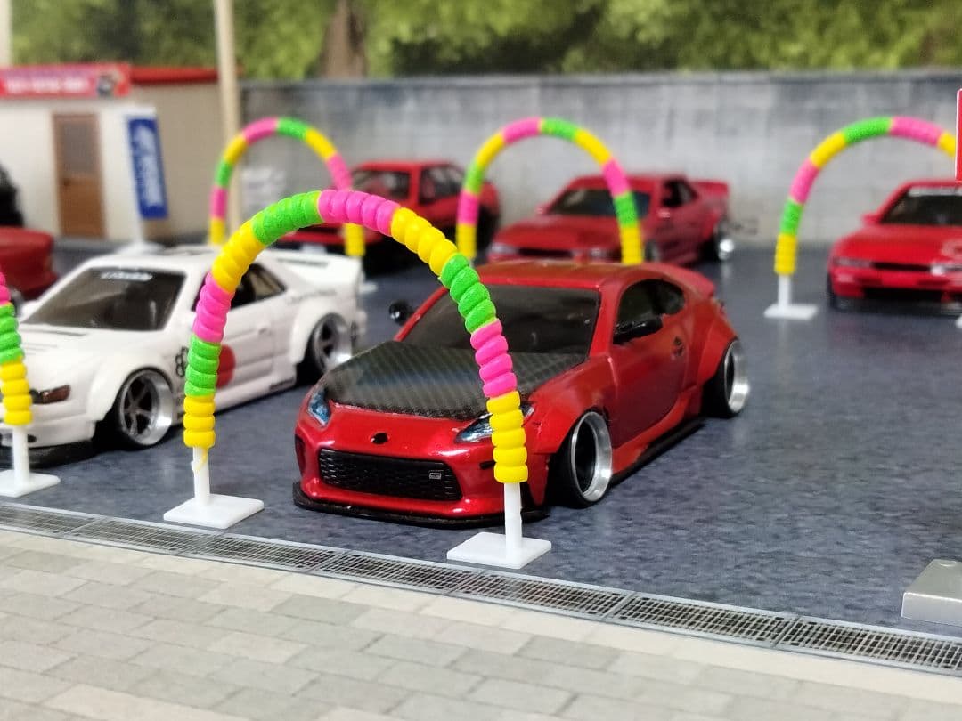 トミカ改造 トヨタ 86 フルエアロ 自作アルミリム d深リム ホット