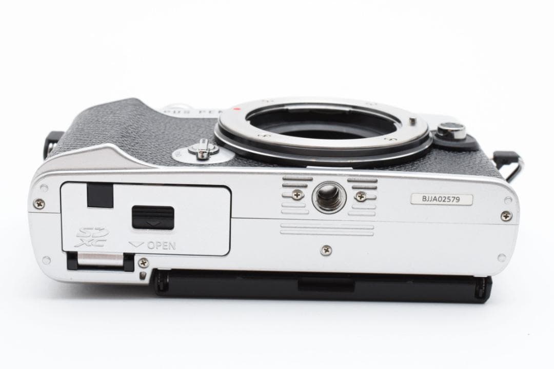 ゆ*ん様 オリンパス Olympus E-P7 #2416964 - メルカリ