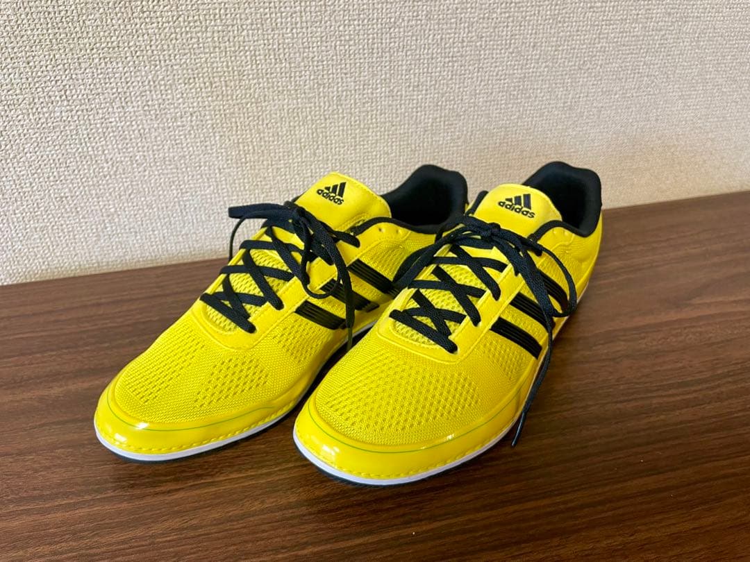 adidas　トレーニングシューズ　27.5cm 新品
