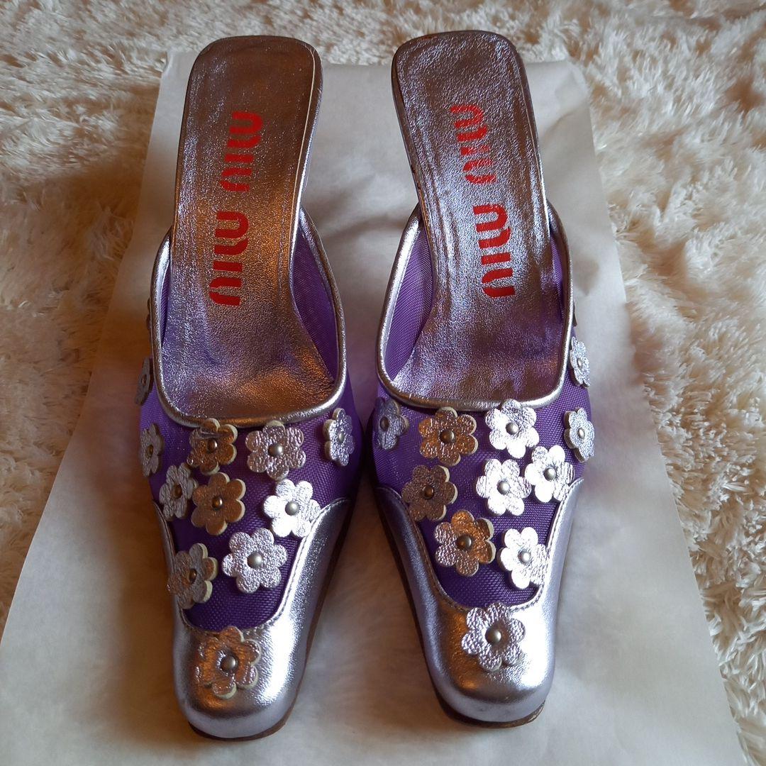 ミュウミュウ　ミュールサンダル ミュウミュウのサンダル入荷しております!! #ミュウミュウ#サンダル