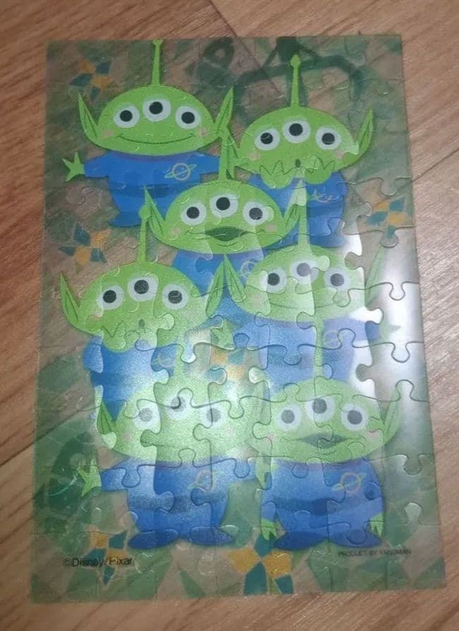 エイリアン トイ・ストーリー ジグソーパズル クリア - メルカリ