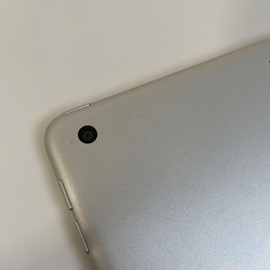 動作確認済】Apple iPad 第8世代32GB シルバー 本体 - メルカリ