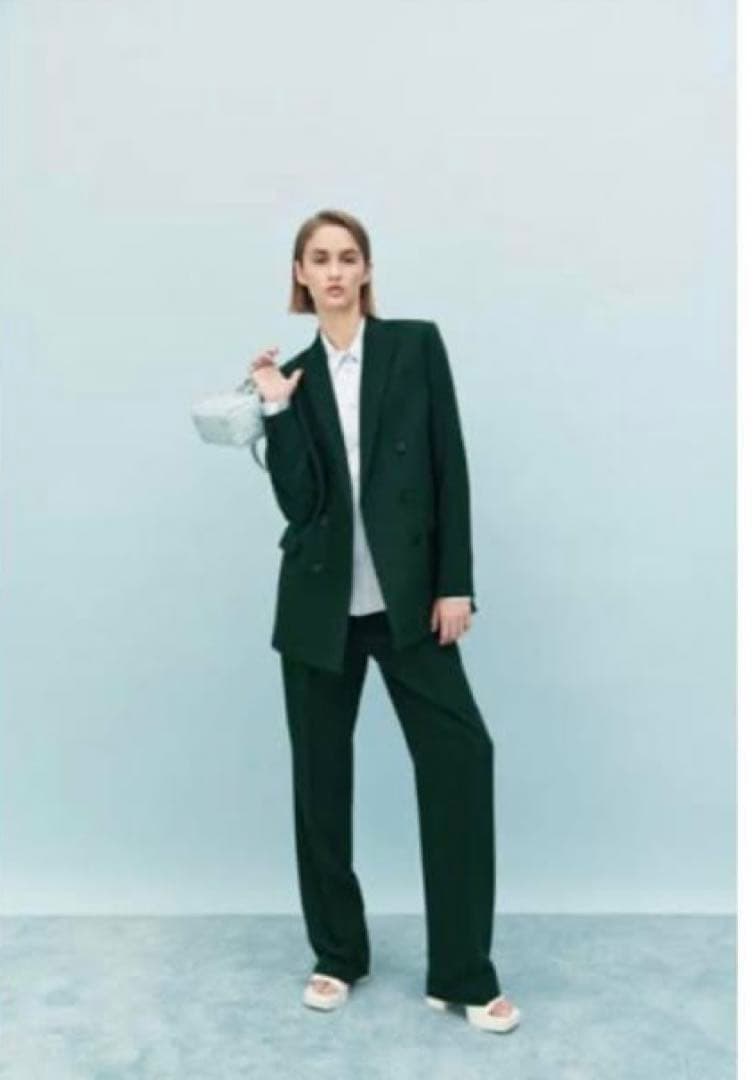 美品 ZARA ダブルブレスト セットアップスーツ グリーン L 大きい