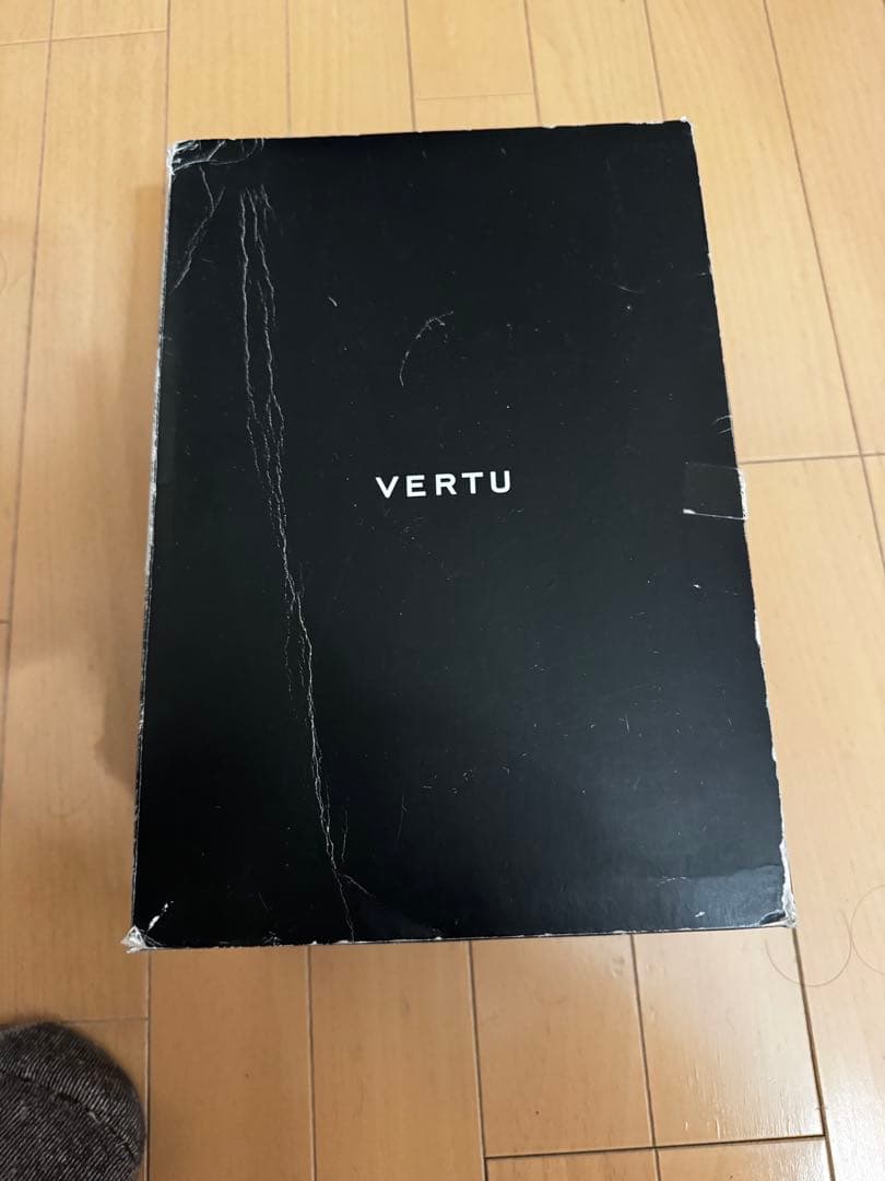 携帯電話本体 Vertu Constellation 2006 SS Black Vertu Constellation 2006 Pure Black
