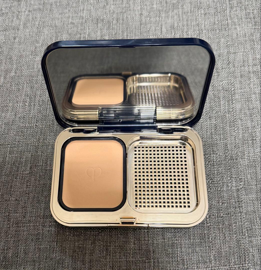 クレ・ド・ポーボーテ タンプードルエクラⅡ オークル00～専用ケース