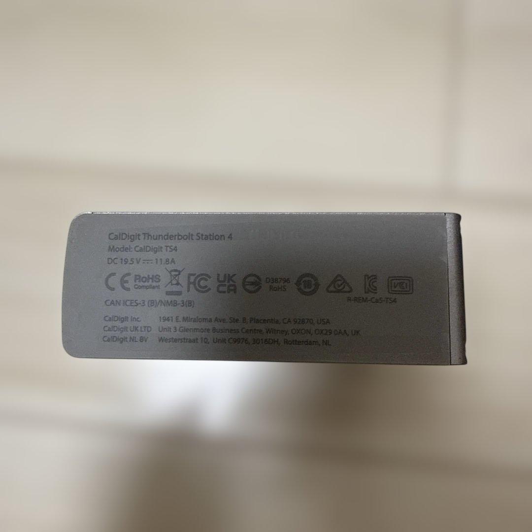 CalDigit TS4 ※箱無し※