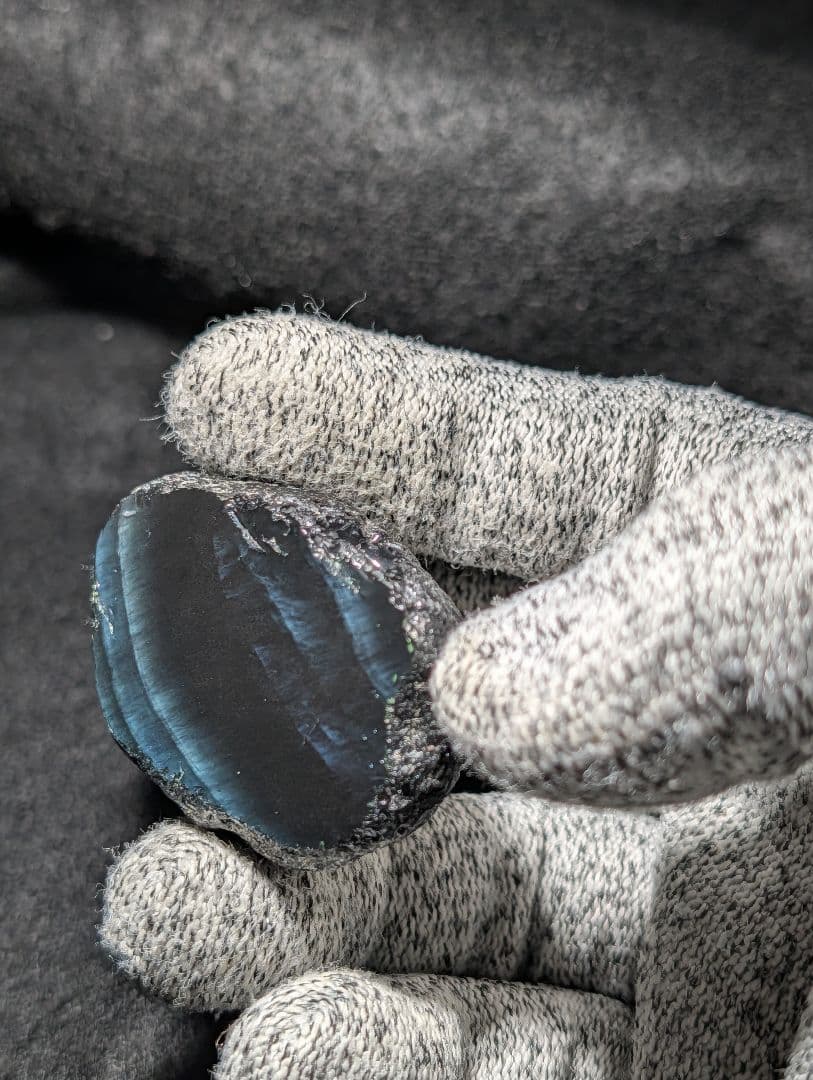 研磨品】十勝石玲瓏 北海道産レインボーオブシディアン 十勝石 玲瓏石