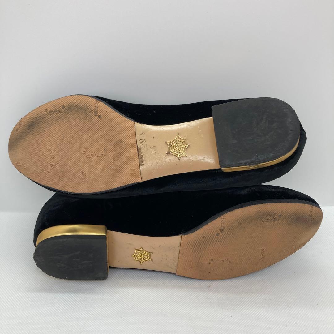 美品】シャーロットオリンピアキティ限定刺繍フラットシューズ