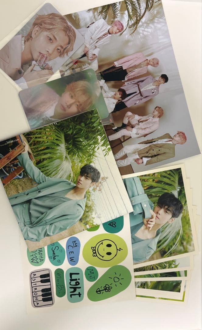 ASTRO （All Light / SWITCH ON）ウヌ多め - メルカリ