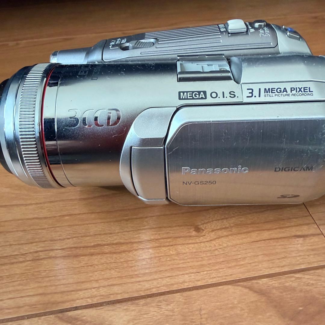 動作品 Mini DV パナソニックビデオカメラ NV-GS250 - メルカリ