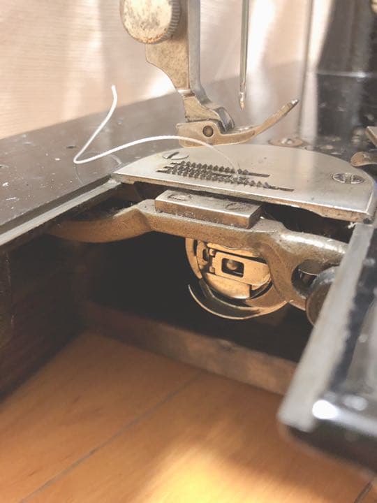 アンティークミシンBROTHER DB1-B60