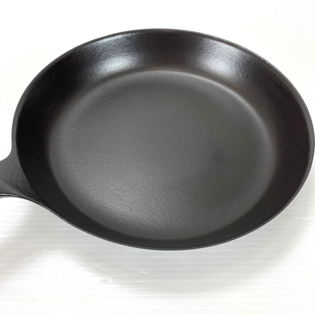 バーミキュラ フライパン 26cm オーク ガス・IH対応 鋳物ホーロー製