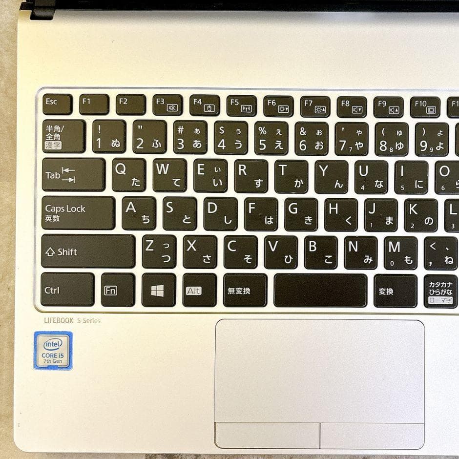 i5✨小型軽量❣SSD搭載で快適✨カメラ付き フルHD 薄型 Windows11