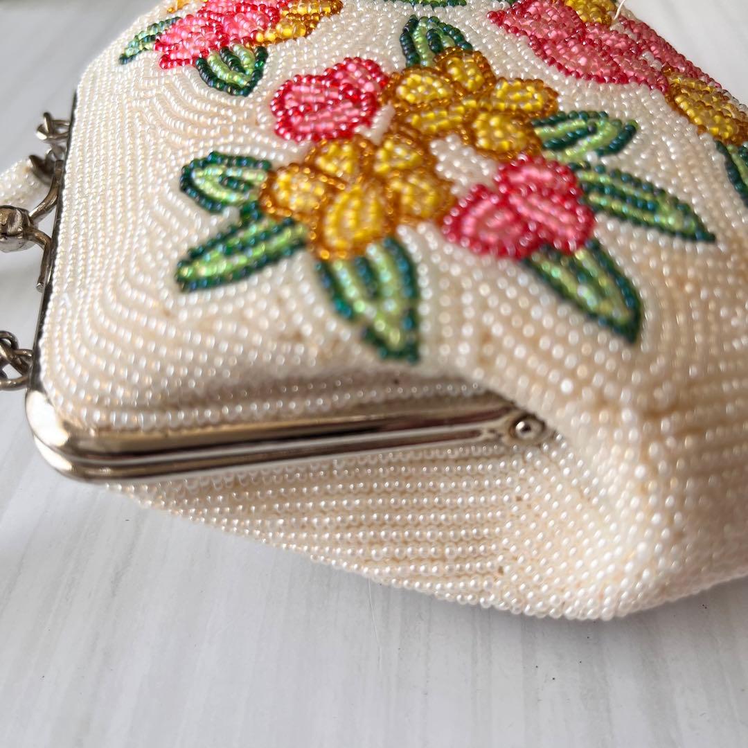 ビーズバッグ 総ビーズ 昭和レトロ ホワイト 花柄 ハンドバッグ - メルカリ