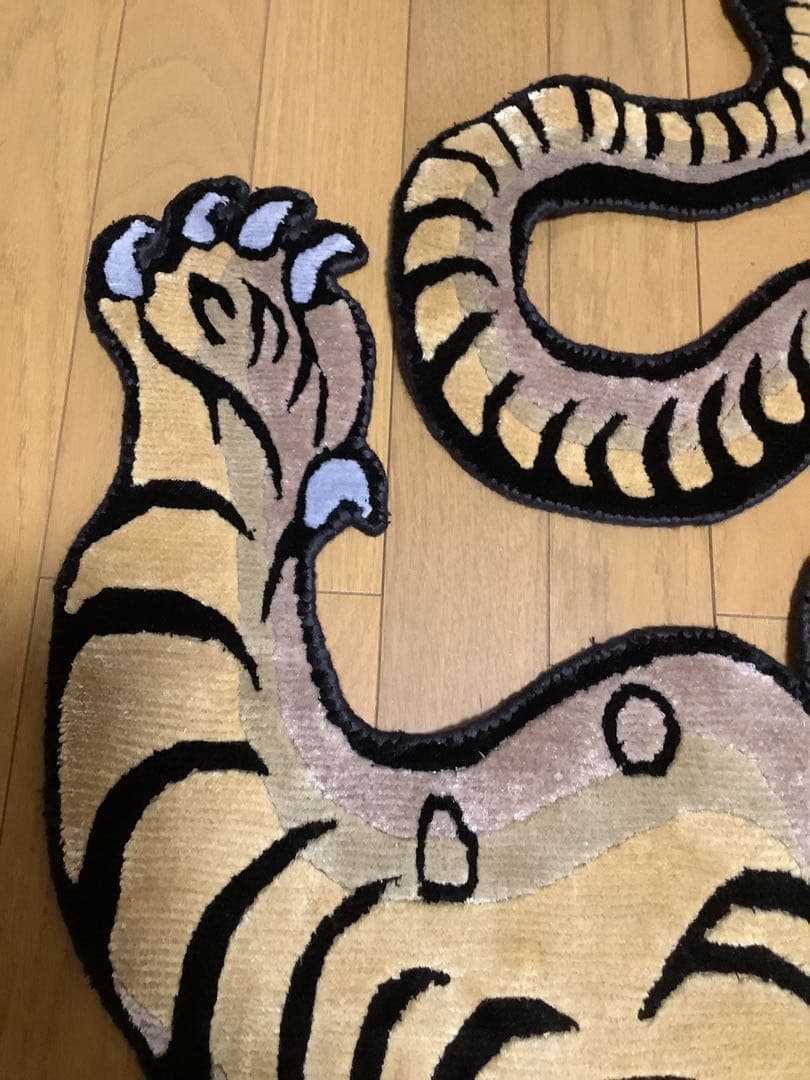 SALE 《 本物　新品 》 シルク　チベタンタイガー　Lサイズ　147cm