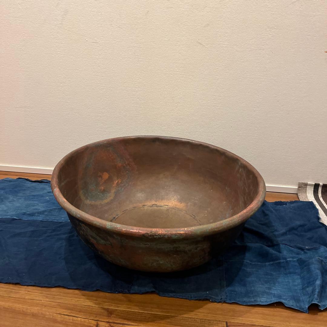 アンティーク　巨大な銅鍋 アンティーク 巨大な銅鍋