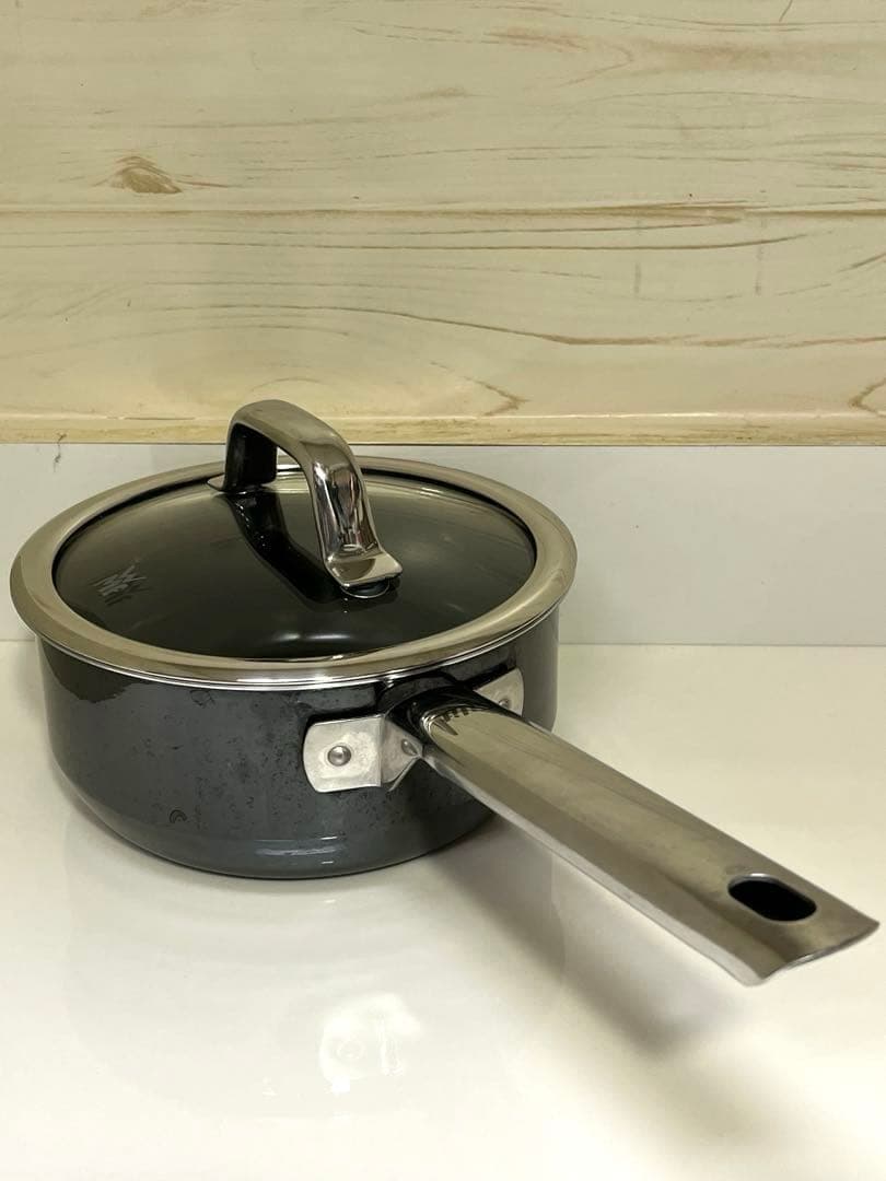 シリット 片手鍋 16cm ブラック シラルガン 蓋あり - メルカリ