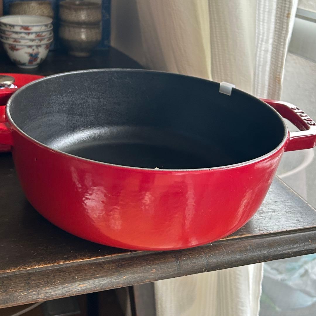 Staub ココット26cm 3.8L 赤 未使用品