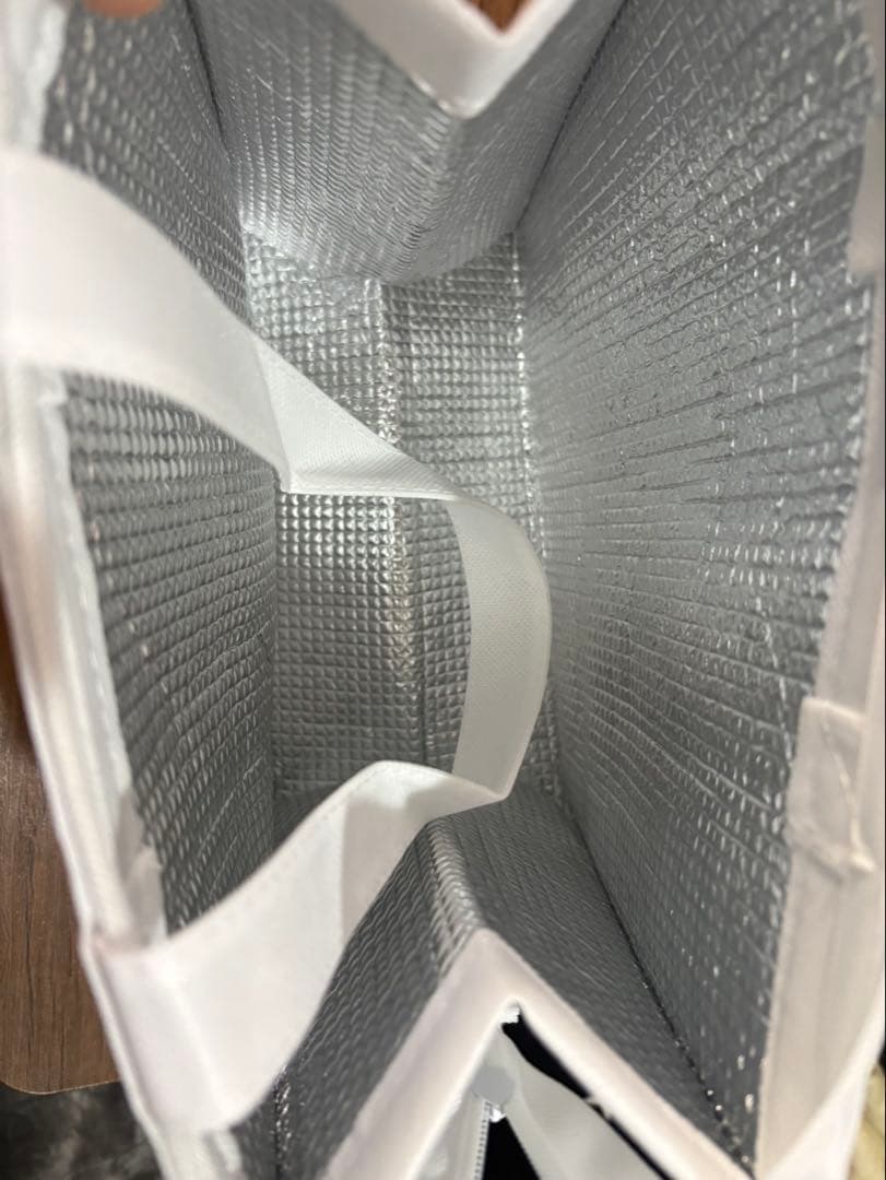 ダカフェ×東海オンエア 保冷バック - メルカリ