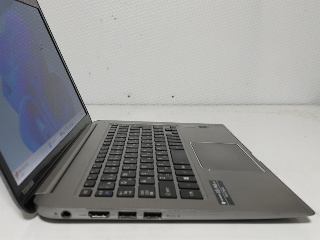 お買得！！東芝 dynabook 8GB SSD 128GB Win11☆G7 - メルカリ