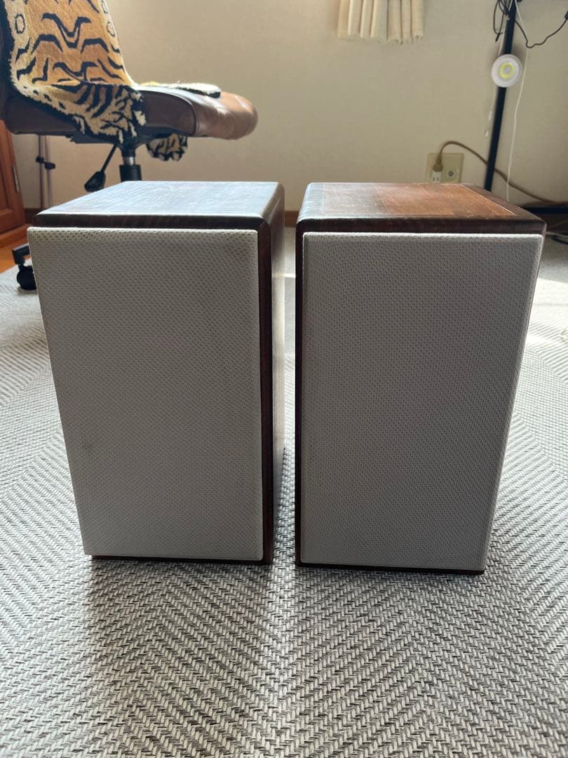 自作スピーカー パイン集成材エンクロージャー