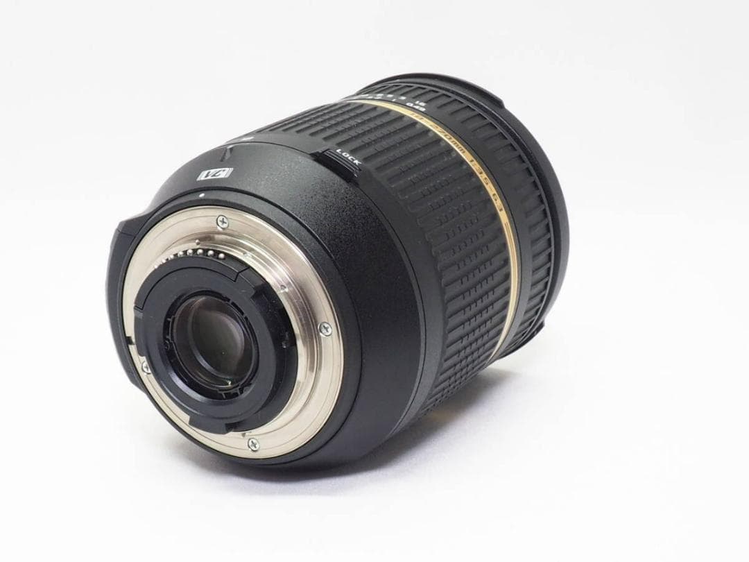 TAMRON 18-270mm F3.5-6.3 Di II ニコン B003