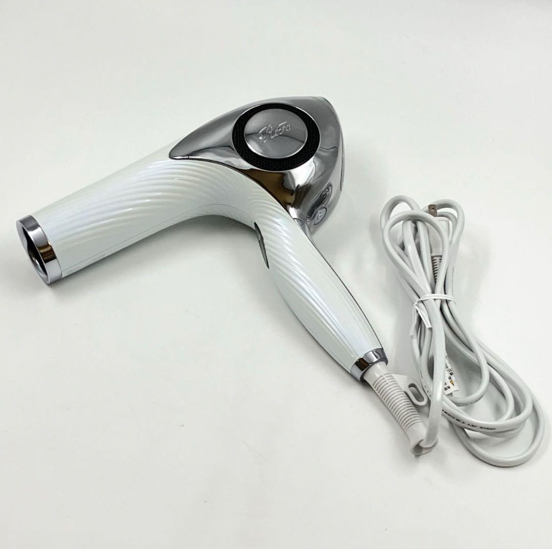 ReFa BEAUTECH DRYER RE-AB02A ホワイト 21年製 Shop ReFa - Beautech Dryer RE-AB02A 1200W 100V - 1 pc | STYLEVANA