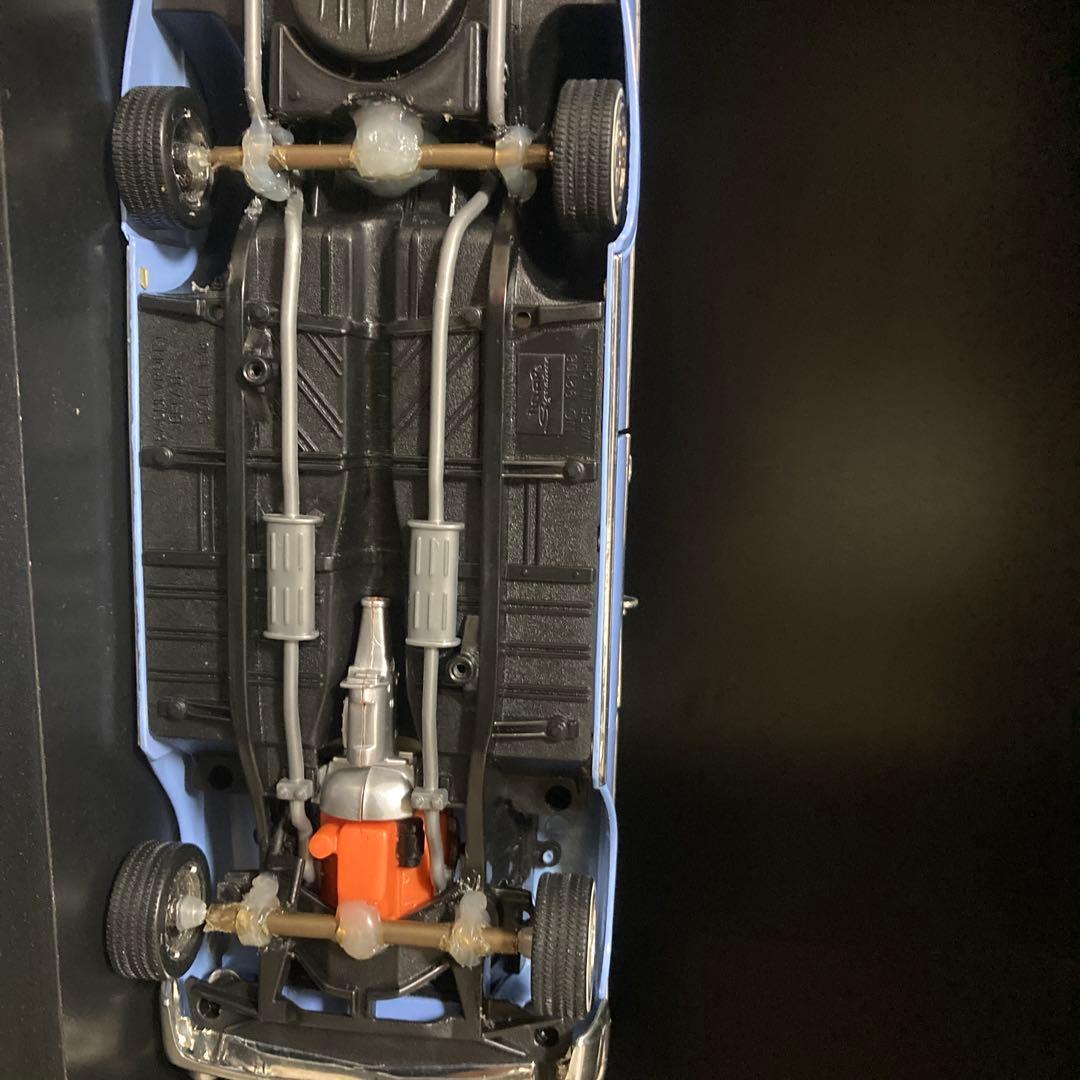 1957年シボレーベルエア コンバーチブル ローライダー カスタム 1/18