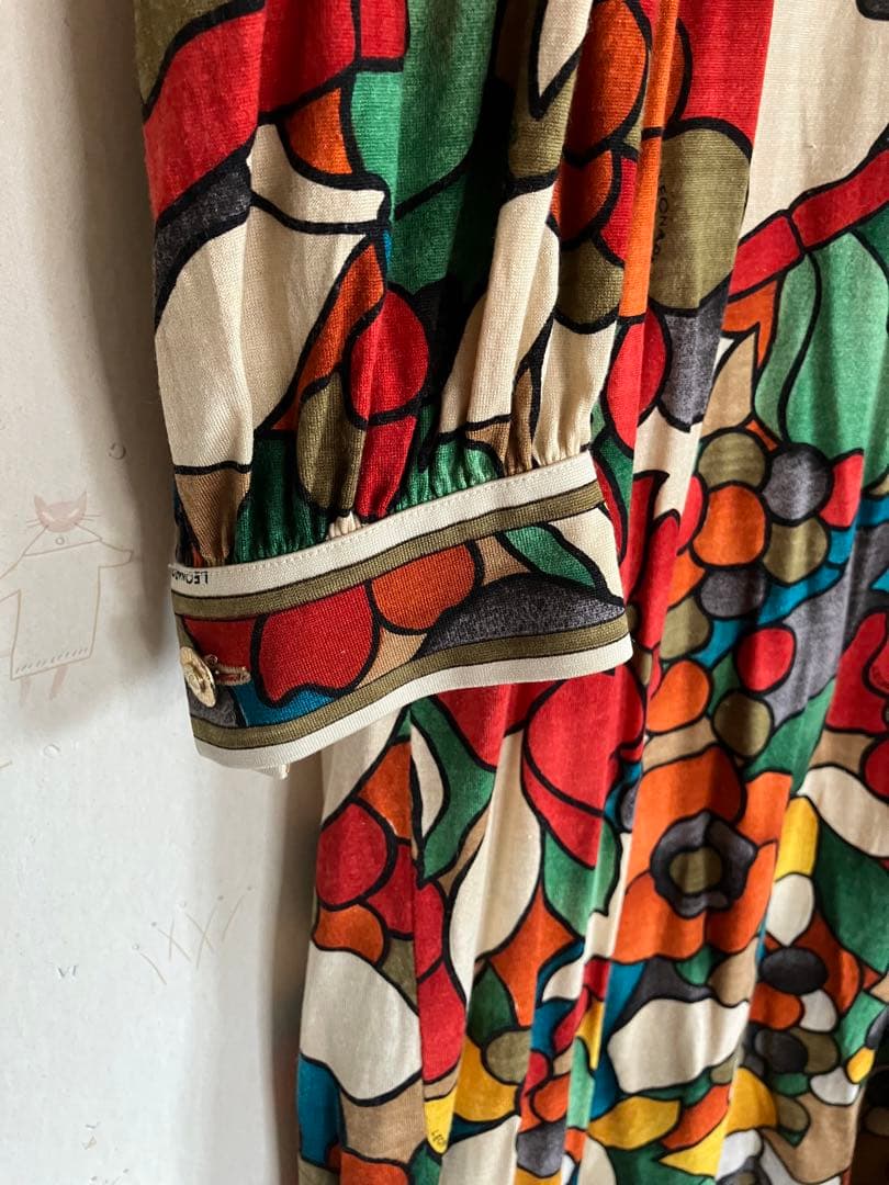 レオナール シルク ウールワンピース 金ボタンの通販はau PAY