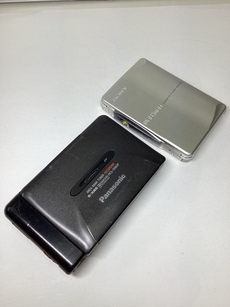 d*3様 ジャンク Panasonic RQ-S90F & Sony WALKM - メルカリ