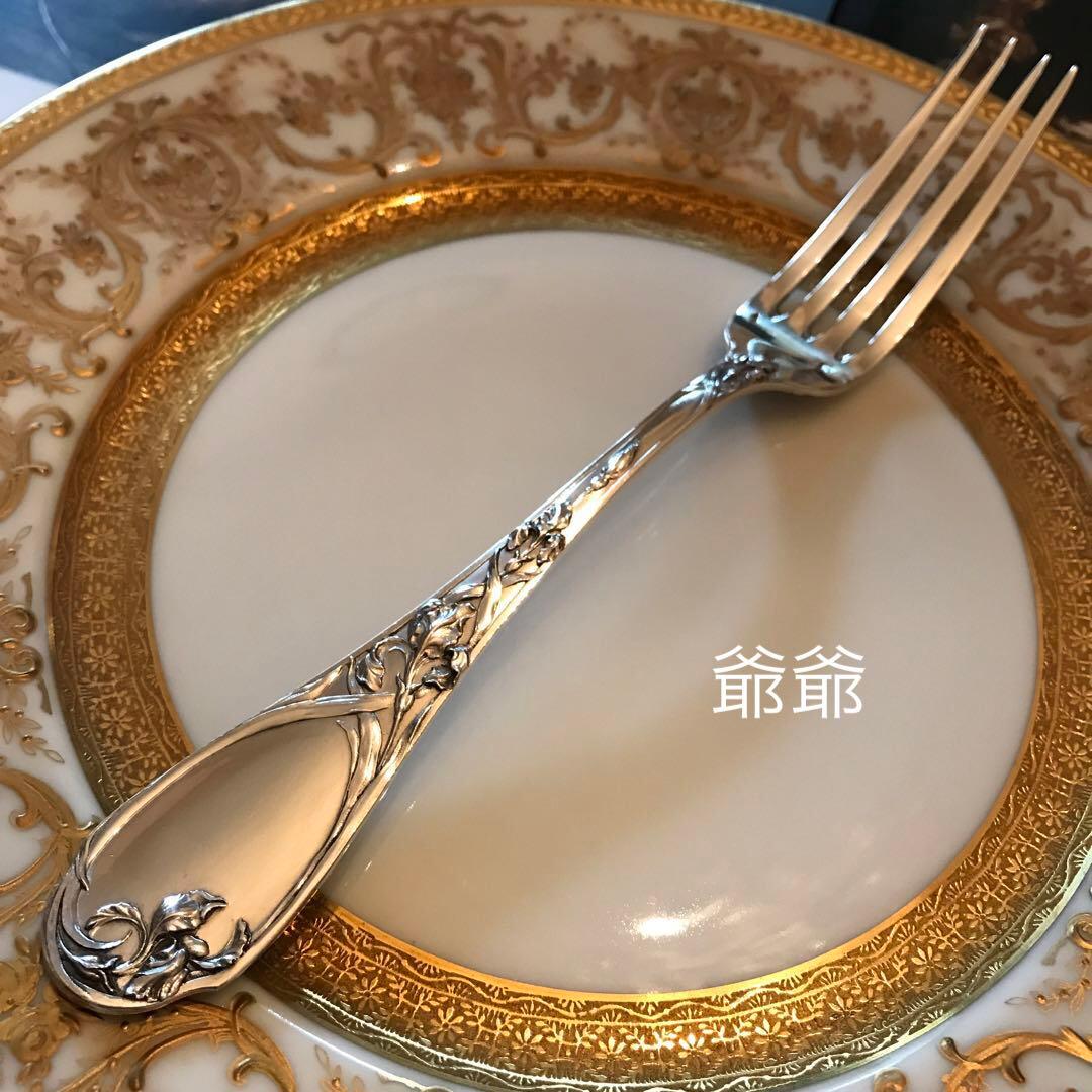 Puiforcat ピュイフォルカ／「アイリス」純銀製 フォーク1本 - メルカリ