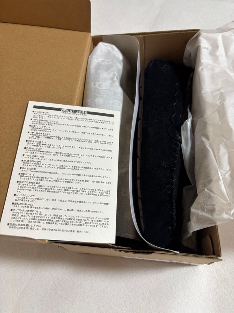 正規 UGG SCALLOPED MOC ブラック 7 アンスレー - メルカリ